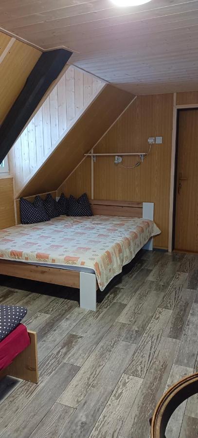 Penzion Kobr Pec pod Snezkou Exterior foto